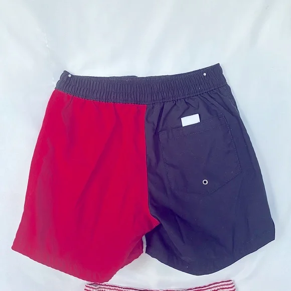VINTAGE 2002 SET OF 2 BABYGAP PATRIOTIC SWIMSUIT TRUNKS 12-18 MONTHS - LIKE NEW!